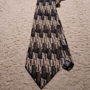 Machado silk tie